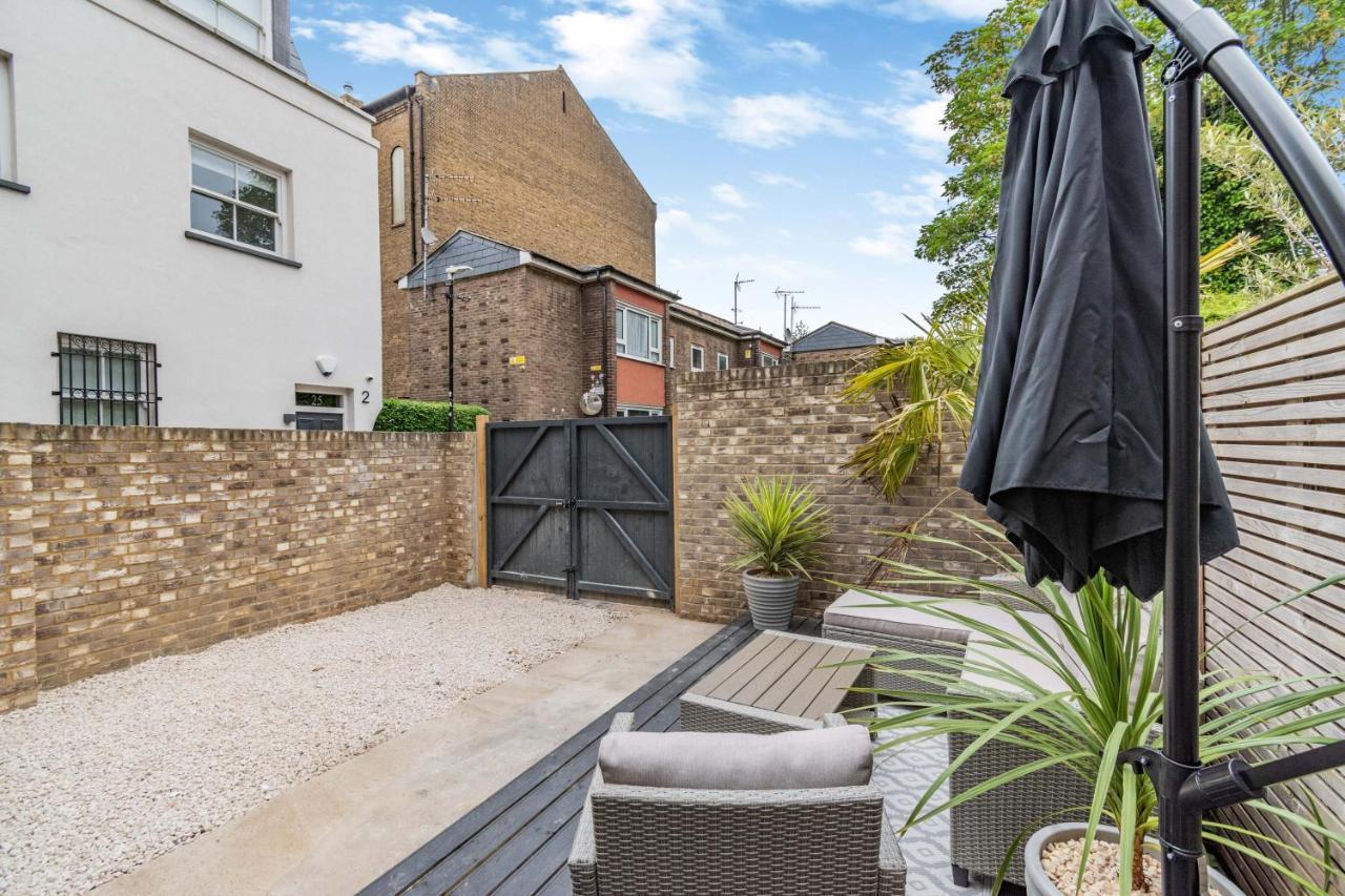 Modern Garden Flat With Private Parking Apartment London Exterior photo