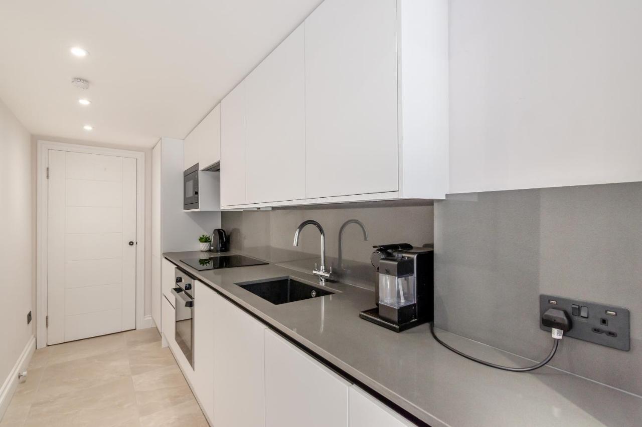 Modern Garden Flat With Private Parking Apartment London Exterior photo